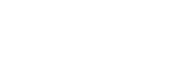 Nos chiots sont élevés avec nous  dans la maison, Ils sont en compagnie de nos 2 chats , de mes 2 enfants et  de nos 2 chevaux.